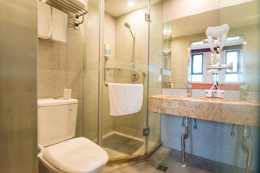 Hanting Express Shanghai South Shanxi Road شانغهاي المظهر الخارجي الصورة