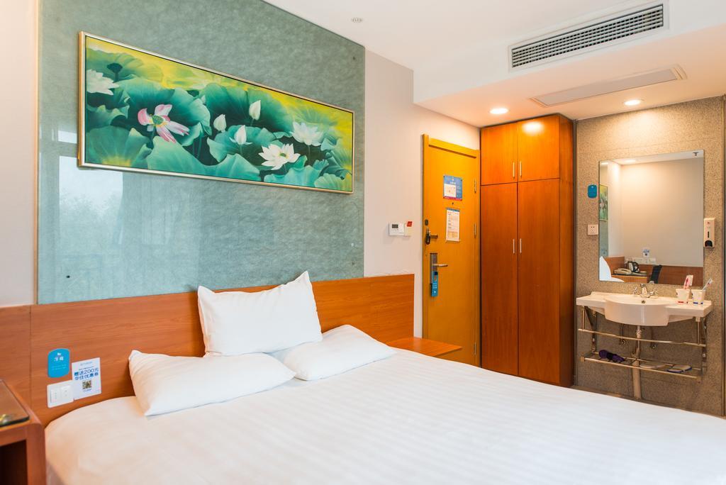 Hanting Express Shanghai South Shanxi Road شانغهاي المظهر الخارجي الصورة